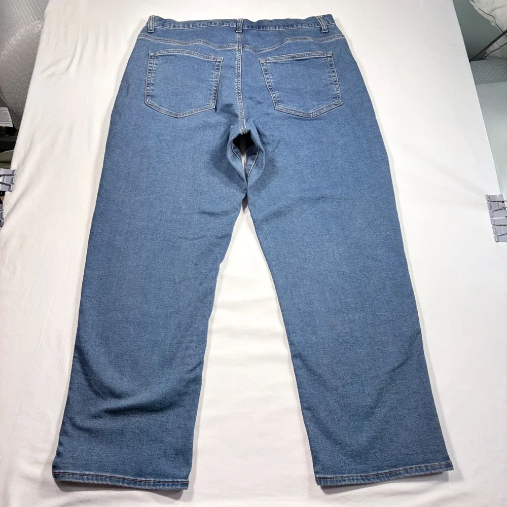 32 Degrees Cool Sweatpant Jeans Womens 14 Medium Wash Straight Leg Denim Blue
